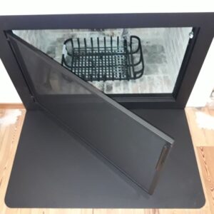 Chispero con una puerta abatible