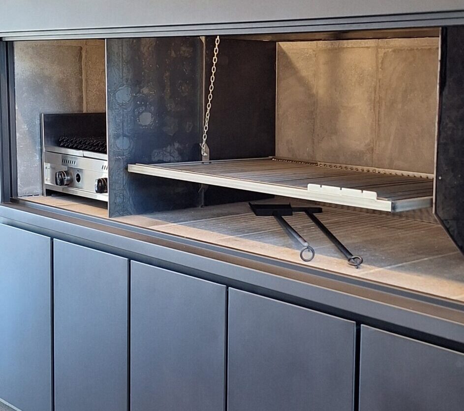 Sistema Eléctrico de Regulación de Altura para Parrilla